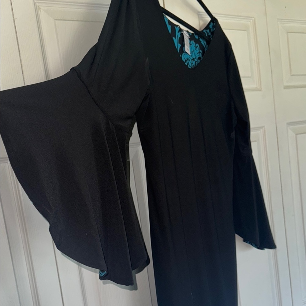 Sami & Jo reversible Black and teal  Floral Long Sleeve Dress - Picture 9 of 11